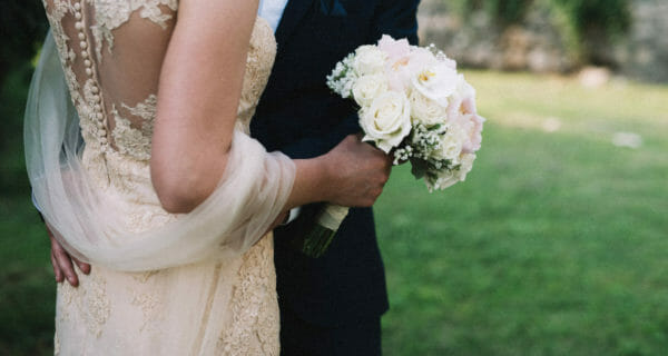 money impacts marital happiness