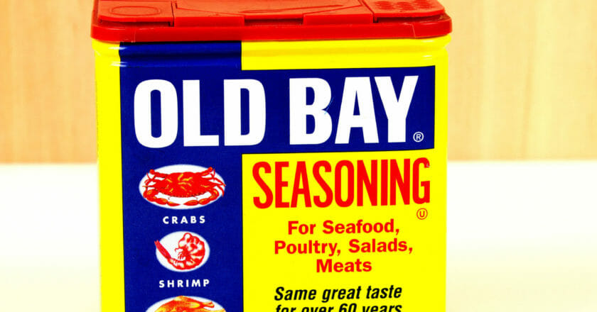 what is in old bay seasoning